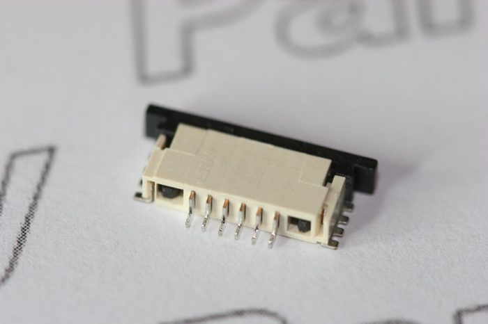 6 Way FFC/FPC Connector Molex 52271-0690 Right Angle ZIF SMD - Image 4