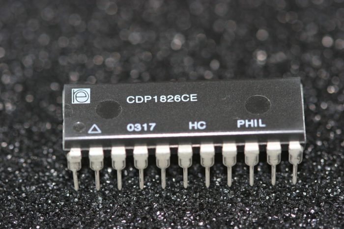 CDP1826CE Rochester Electronics CMOS 64-Word x 8-Bit Static RAM