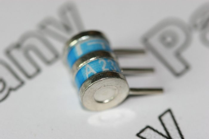 SL1021A230R Littelfuse GDT Gas Discharge Tube 10KA Surge Capability 230V - Image 2