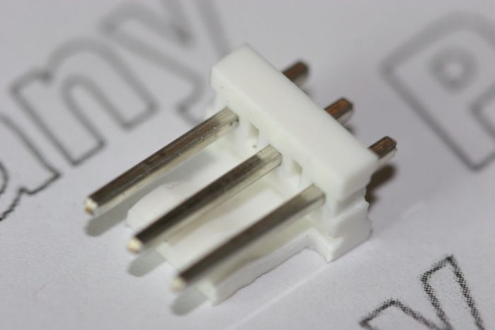 TE Connectivity 644752-3 MTA156 Connector 3 Way Vertical Header 4mm Pitch - Image 3