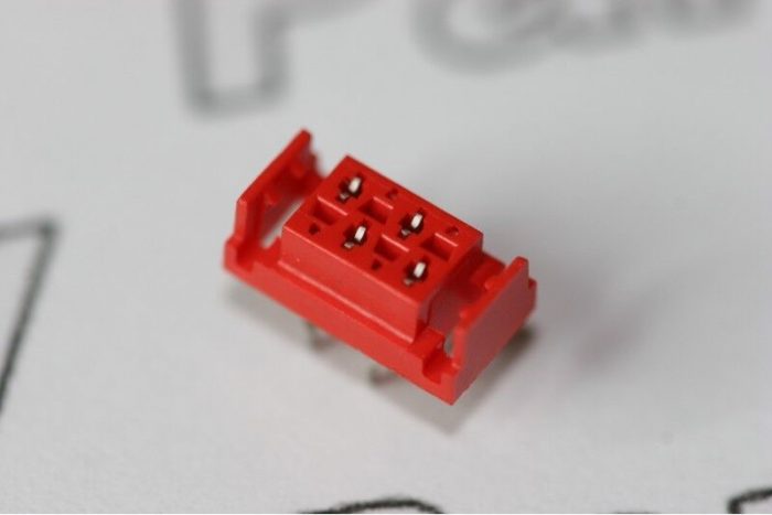 7-338068-4 TE Connectivity 4 Way Micro-MaTch Female-on-Board Connector with Latch