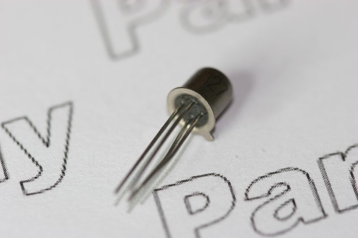 AF127 Germanium PNP Transistor RS Components - Image 2