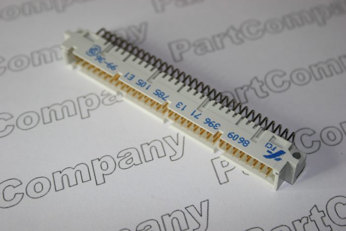 96 Way DIN 41612 Backplane Plug Connector Right Angle PCB Mounting 3 Row FCI
